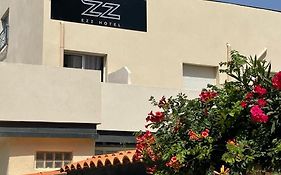 Ezz'Hotel Canet