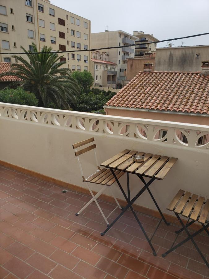 Ezz'Hotel Canet Extérieur photo