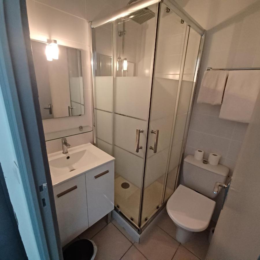 Ezz'Hotel Canet Extérieur photo