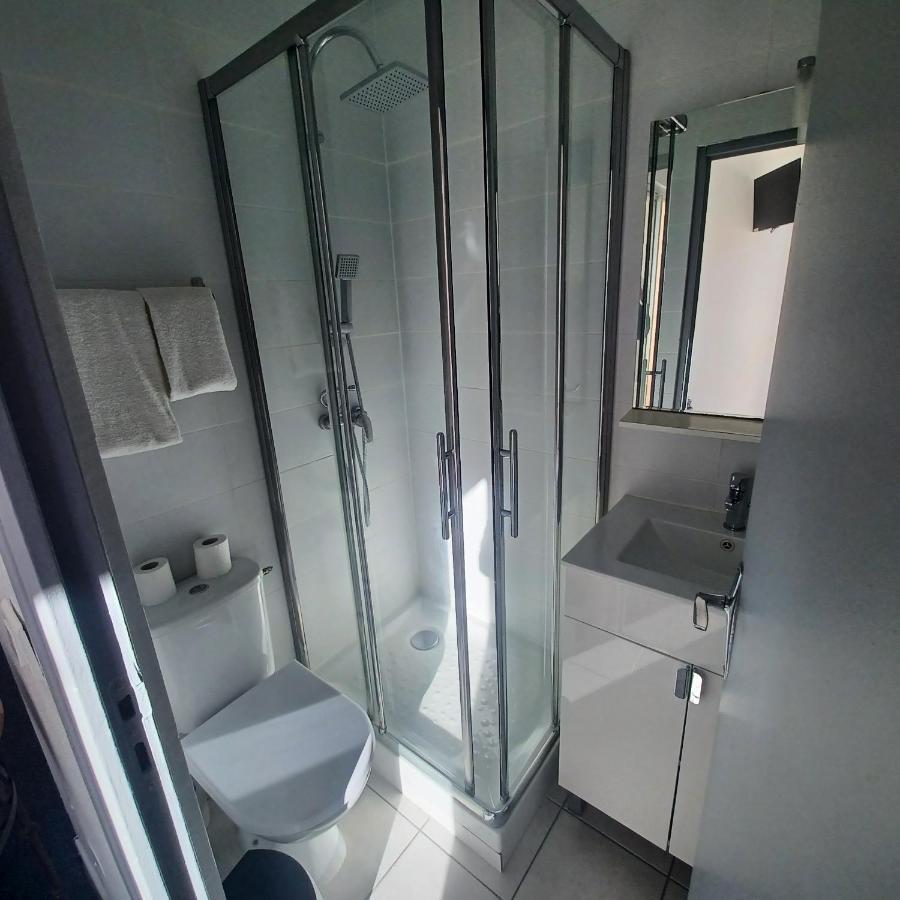 Ezz'Hotel Canet Extérieur photo