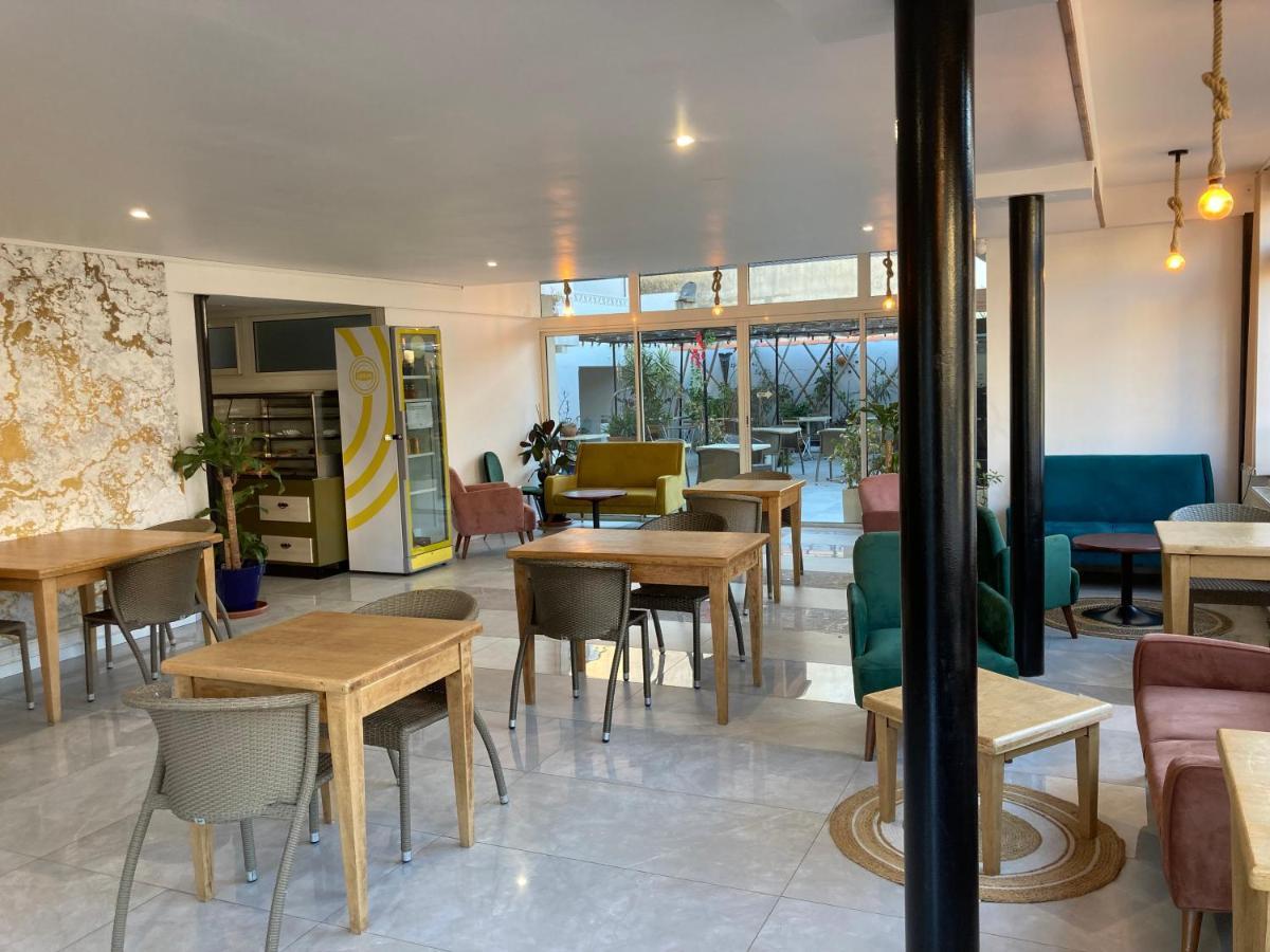 Ezz'Hotel Canet Extérieur photo