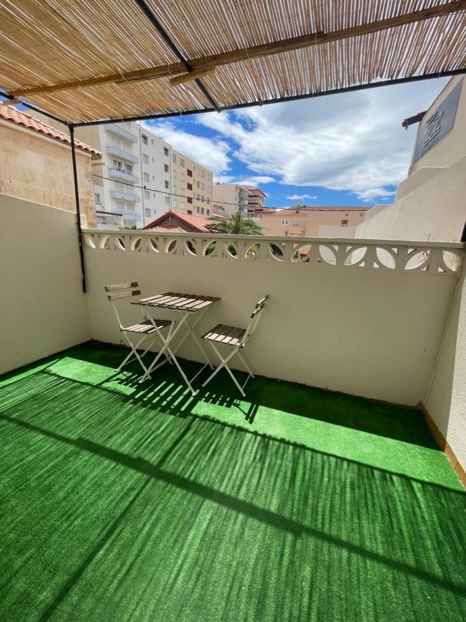 Ezz'Hotel Canet Extérieur photo